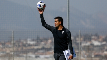 Rubén Torrecilla, entrenador del Recreativo Granada (CANTERA NAZARÍ)