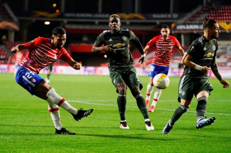 El Granada cayó derrotado en el `Nuevo Los Cármenes´ ante el Manchester United (PEPE VILLOSLADA / GCF)