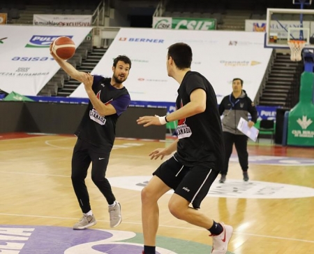 El Covirán Granada ha preparado el partido con máxima intensidad (FUNDACIÓN CB GRANADA)