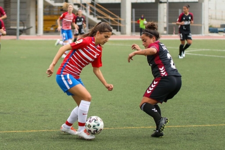Laura Pérez, una de las protagonistas del choque, durante un lance esta mañana en `La Juventud´ (GCF FEMENINO)