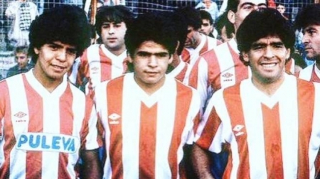 Los tres hermanos Maradona jugaron con la camiseta del Granada un amistoso ante el Malmö (GCF)