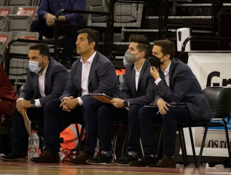 Pablo Pin durante el partido con Palencia (FERMÍN RODRÍGUEZ / FUNDACIÓN CB GRANADA)