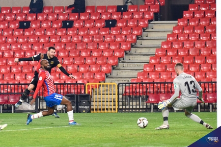 Aarón jugará ante el Barça por segunda vez esta temporada (JOSÉ M. BALDOMERO)