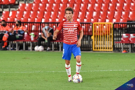 Luis Milla no volverá a jugar más esta temporada (JOSÉ M. BALDOMERO)