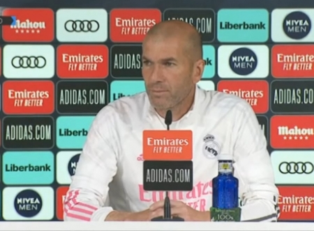 Zidane, durante la rueda de prensa de hoy (REAL MADRID TV)
