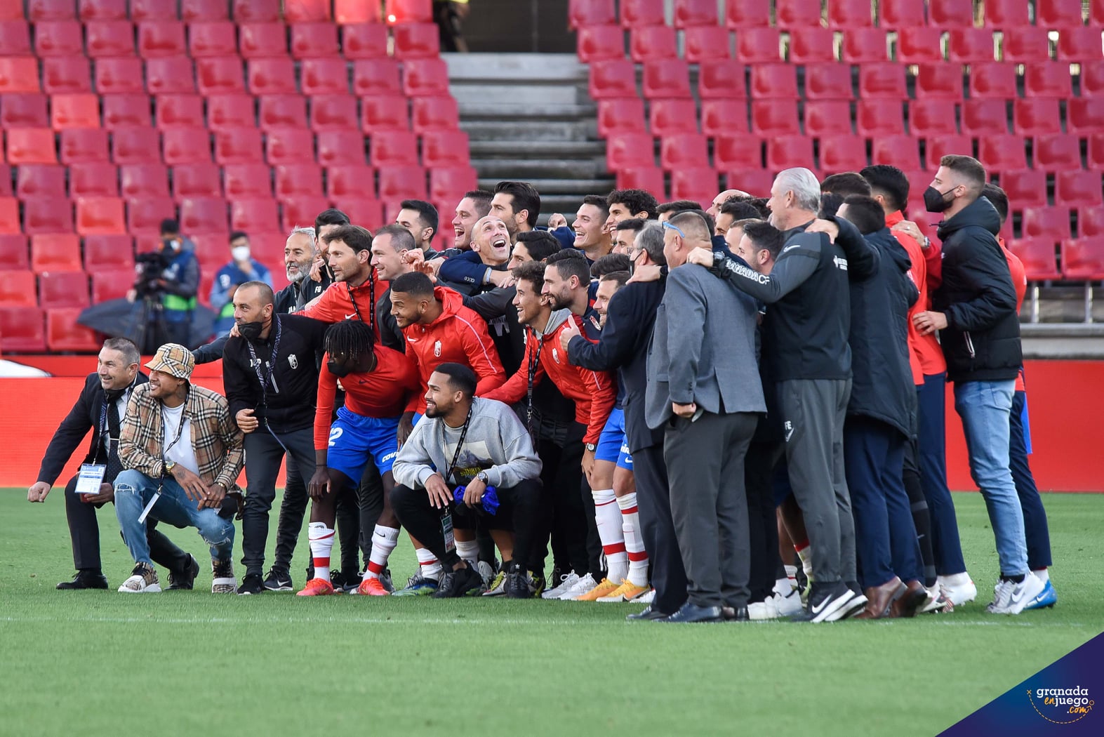 La plantilla del Granada CF ya está de vacaciones y algunos de sus miembros se han despedido por redes sociales (JOSÉ M. BALDOMERO) La plantilla del Granada CF ya está de vacaciones y algunos de sus miembros se han despedido por redes sociales (JOSÉ M. BALDOMERO)