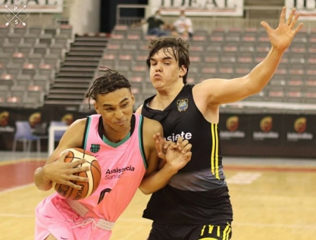 El FC Barcelona derrotó a CajaSiete Canarias (AYTO. GRANADA)
