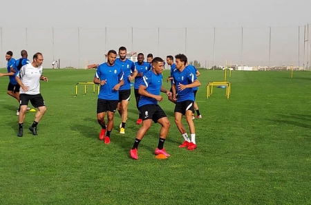 Machís entrena junto a sus compañeros durante el primer día tras la vuelta de sus vacaciones (FRAN CALVO)