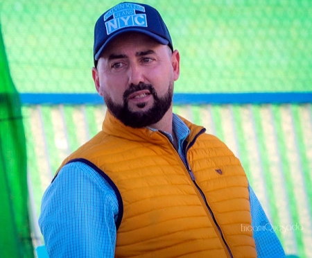 Andrés Prieto, presidente del Atarfe Industrial, durante un partido (ENCARNI QUESADA)