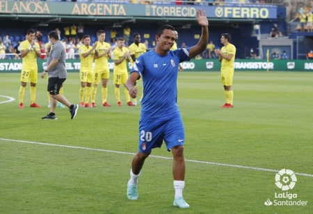 Bacca fue ovacionado en su regreso a `La Cerámica` (LALIGA)