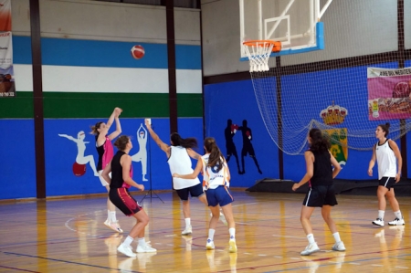 Primer entrenamiento de Raca Granada (RACA) 