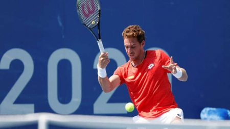 Roberto Carballés, durante un partido (EFE)