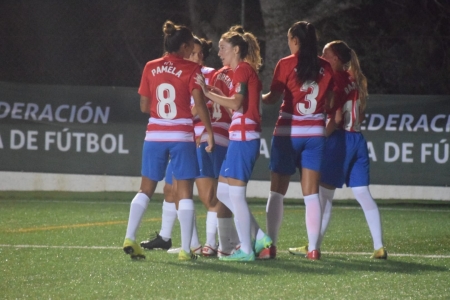El Granada Femenino logró esta noche ante el Pozoalbense el pase a las semifinales de la Copa Andalucía (RFAF)
