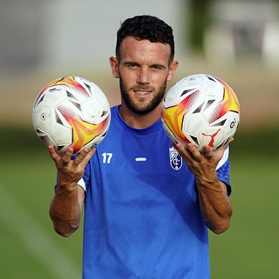 Quini se presume como titular mañana en Vallecas (PEPE VILLOSLADA / GCF)