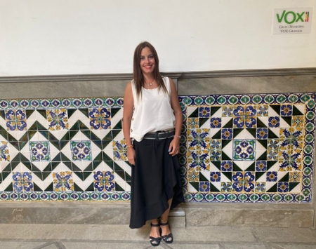 La concejal de Vox en el Ayuntamiento de Granada, Mónica Rodríguez (VOX)