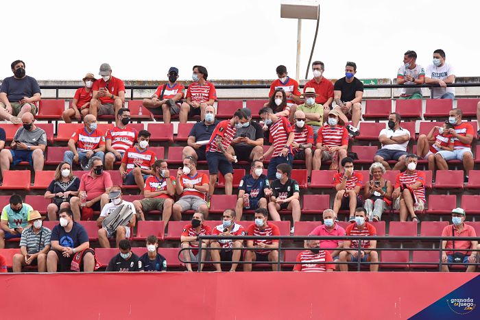 El `Nuevo Los Cármenes` podría acoger a unos 11.500 espectadores durante septiembre (JOSÉ M. BALDOMERO) El `Nuevo Los Cármenes` podría acoger a unos 11.500 espectadores durante septiembre (JOSÉ M. BALDOMERO)