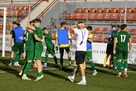 El Atarfe hace historia tras vencer en los penaltis al Rincón en San Pedro de Alcántara (RFAF)