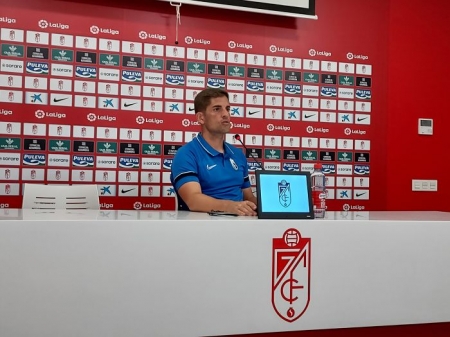Robert Moreno, durante la rueda de prensa en la Ciudad Deportiva (FRAN CALVO)