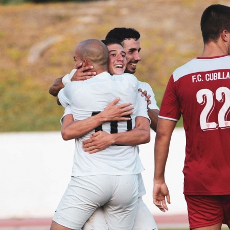 El Almuñécar City ha empezado la liga goleando (CD ALMUÑECAR CITY) 