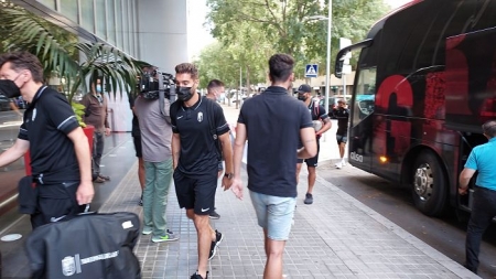 El Granada CF ya ha llegado a Barcelona (FRAN CALVO)