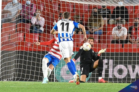 Luís Maximiano fue el hombre más destacado en la derrota contra la Real Sociedad (JOSÉ M. BALDOMERO)