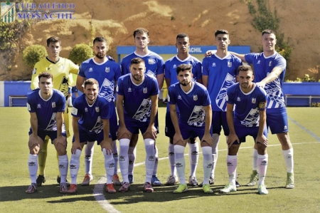 El Atlético Monachil mereció un mejor resultado en Villacarrillo (ATLÉTICO MONACHIL / ARCHIVO) 