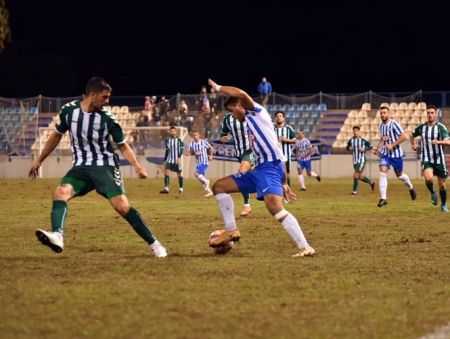 Motril y Torremolinos demostraron sobre el tapete que son los dos primeros clasificados (SEMANARIO MUCHO DEPORTE) 