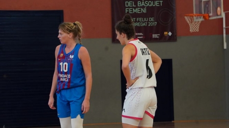 Rebeca Rodríguez durante el partido (RACA) 