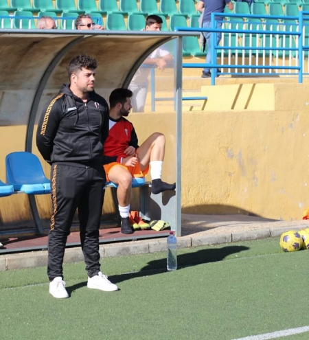 Alberto Chacón durante un partido del Guadix CF (GUADIX CF) 
