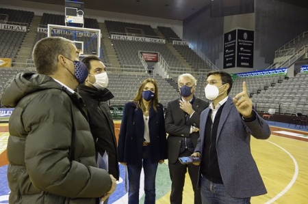 Visita del Ayuntamiento al Palacio de Deportes (JAVIER ALGARRA / AYUNTAMIENTO) 