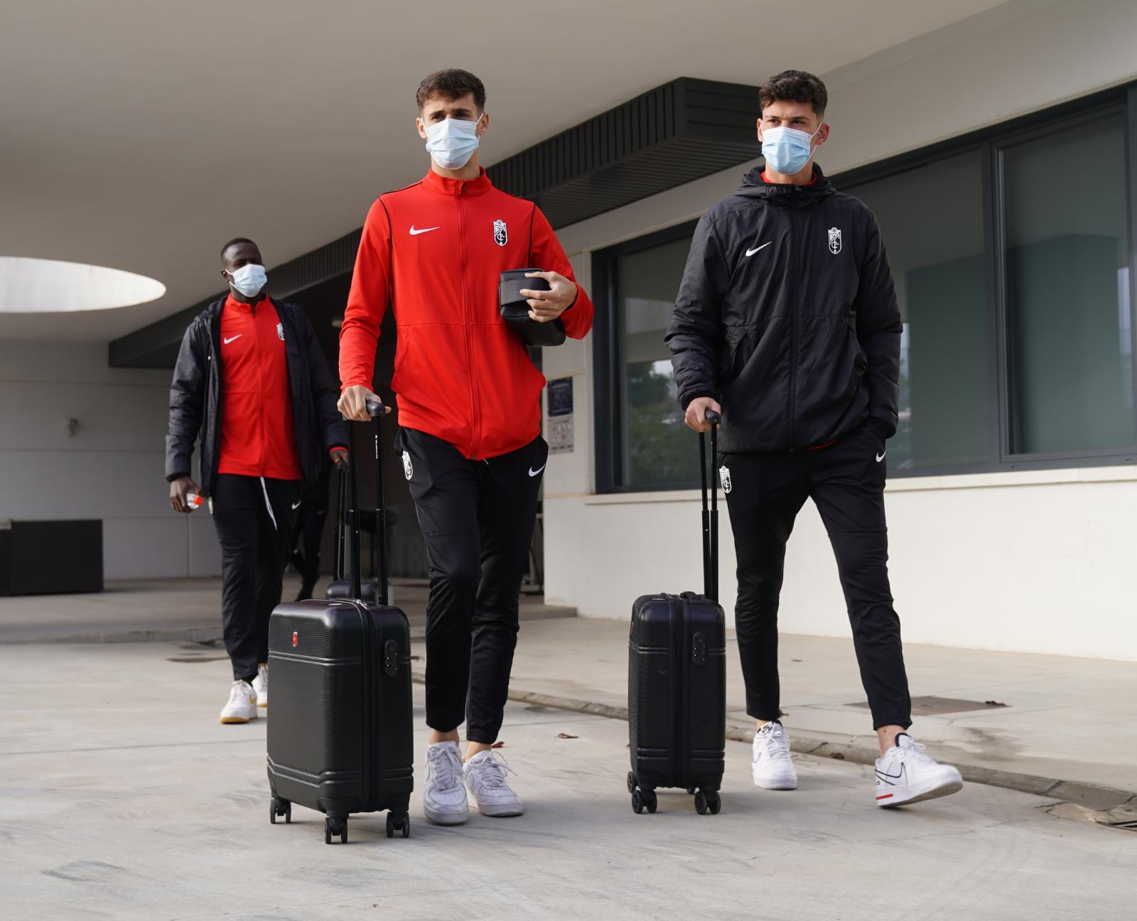 Robert Moreno ha contado con varios jugadores del filial para completar la convocatoria frente al Athletic (PEPE VILLOSLADA / GCF) Robert Moreno ha contado con varios jugadores del filial para completar la convocatoria frente al Athletic (PEPE VILLOSLADA / GCF)