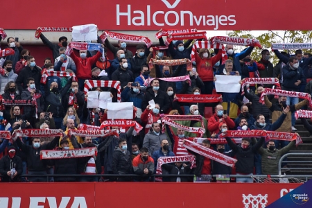 El Granada quiere llenar el `Nuevo Los Cármenes` ante el Alavés (JOSÉ M. BALDOMERO)