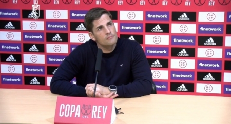 Robert Moreno, durante la rueda de prensa posterior al triunfo sobre el Laguna