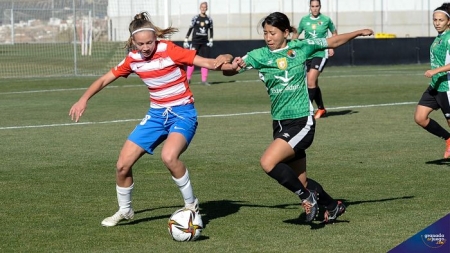 el Granada Femenino cerrará el 2021 este domingo a las 13:00 horas en Juan Grande (JOSÉ M. BALDOMERO)