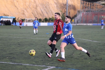 El Atlético Monachil no tuvo su mejor día ante el Churriana (MANU LÓPEZ/ ATLÉTICO MONACHIL)