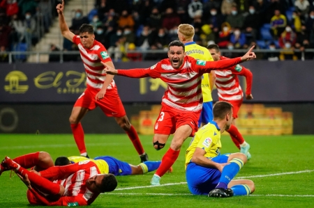 Jorge Molina celebra el gol del empate contra el Cádiz en el `Nuevo Mirandilla` (PEPE VILLOSLADA / 