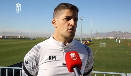 Robert Moreno, entrenador del Granada CF (GCF TV)