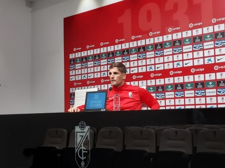 Robert Moreno, en la rueda de prensa previa al encuentro ante el Mallorca (FRAN CALVO)