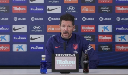 Simeone, durante la rueda de prensa previa al encuentro ante el Granada (ATM TV)