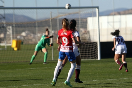Lauri ha sido la máxima goleadora del Granada Femenino en 2021 con nueve tantos (JOSÉ VELASCO / GRJ)