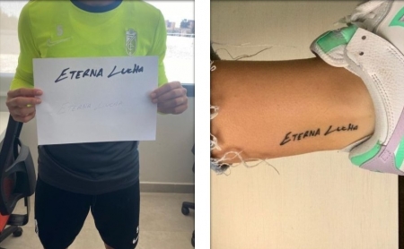 Luis Milla sostiene el escrito (izq.) que, posteriormente, se tatuó María (der.)