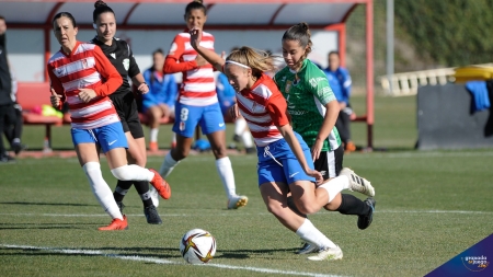 El Granada Femenino inaugurará 2022 el sábado 8 de enero a las 13:00 horas ante el Elche (JOSÉ M. BALDOMERO)