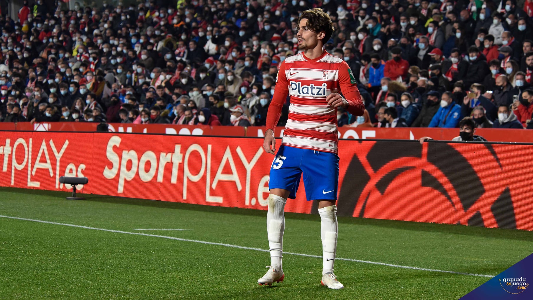 Álex Collado, nuevo fichaje del Granada en este mercado invernal, debutó ante el Barcelona (JOSÉ M. BALDOMERO) Álex Collado, nuevo fichaje del Granada en este mercado invernal, debutó ante el Barcelona (JOSÉ M. BALDOMERO)