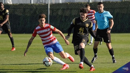 El Recreativo sigue atascado en casa (JOSÉ M. BALDOMERO) 