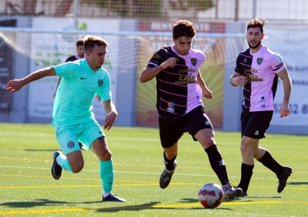 El Arenas juega este domingo como local ante el Atarfe (JORGE LOZANO)