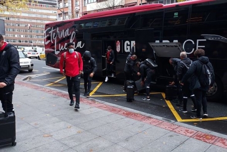 El Granada se desplazará a Getafe y volverá el mismo día del partido (FRAN CALVO)