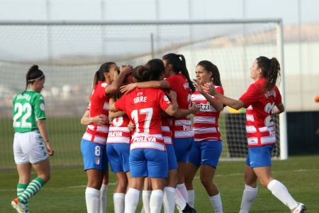 El Granada Femenino goleó al Betis B en la Ciudad Deportiva (JOSÉ VELASCO / GRJ)