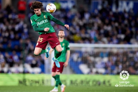 Álex Collado realizó un buen partido (LALIGA) 