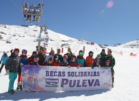 Jóvenes Becados (PULEVA) 