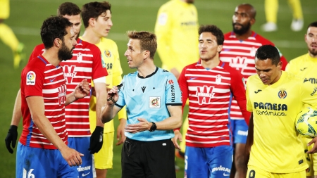 Pizarro Gómez, durante el Villarreal - Granada de la pasada temporada (LOF)